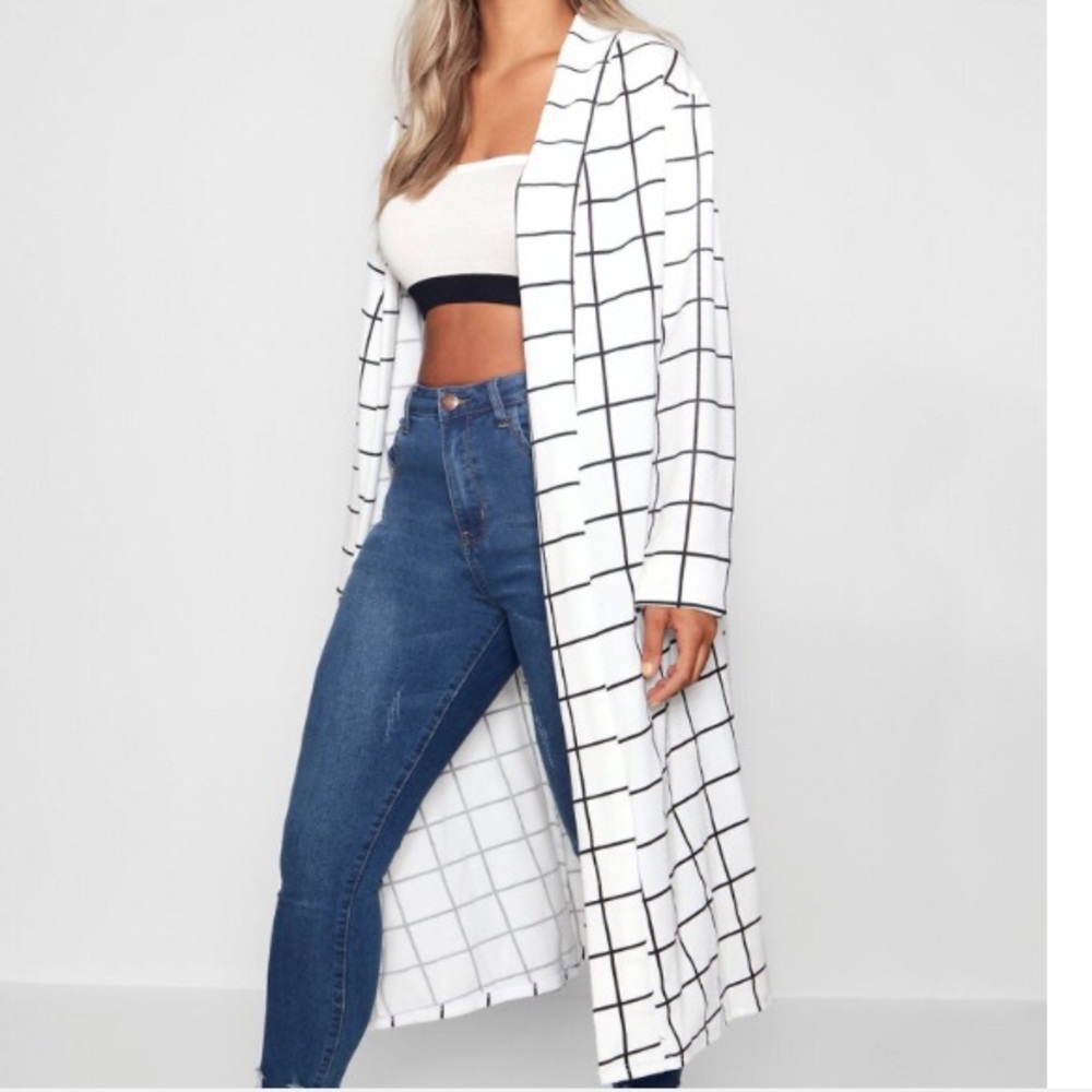 Boohoo brand Plus size long duster
